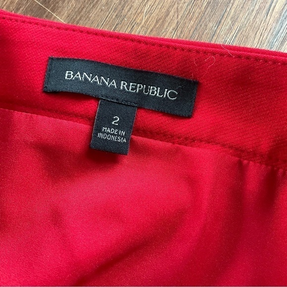 Banana Republic Skirt Red Side Slit Belted Midi Size 2 - Picture 9 of 13